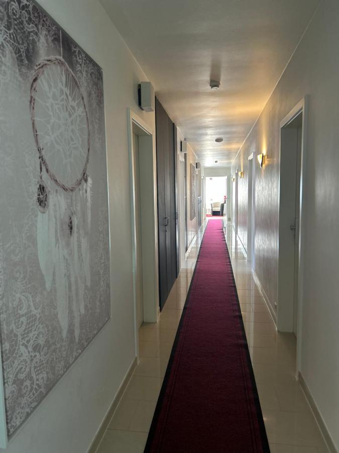 Hotel Hasselberg Кайзерслаутерн Екстериор снимка